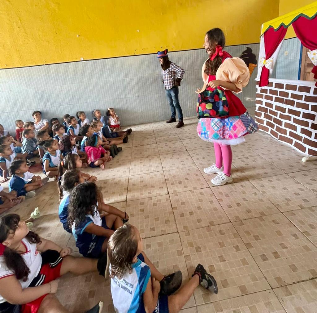Maio Amarelo: SMTT leva mensagens sobre trânsito seguro a diversas instituições - SMTT Aracaju